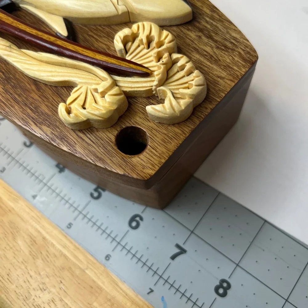 Ace Gifts Intasia Teak Wood‎ Shark Puzzle Box 6 x 3.5 Missing Flower Closure